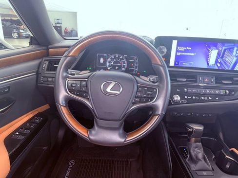 Certified 2024 Lexus ES 350 w/ Technology Package FWD image 20