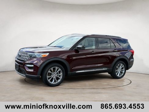 Used 2022 Ford Explorer Limited w/ Equipment Group 301A AWD/4WD image 7