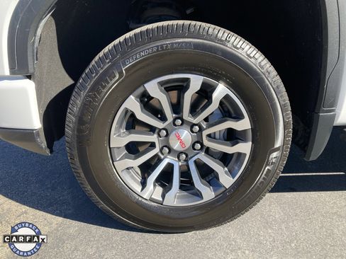 Certified 2022 GMC Sierra 1500 AT4 w/ AT4 Premium Package image 56