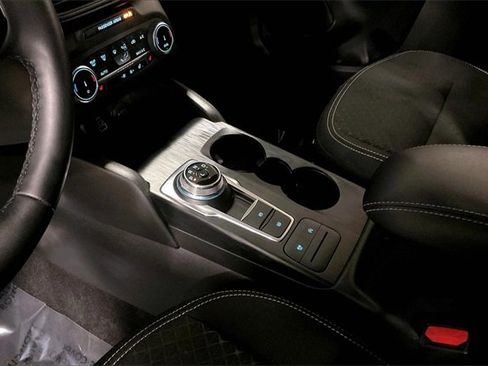 Used 2024 Ford Escape Active w/ Cold Weather Package image 15