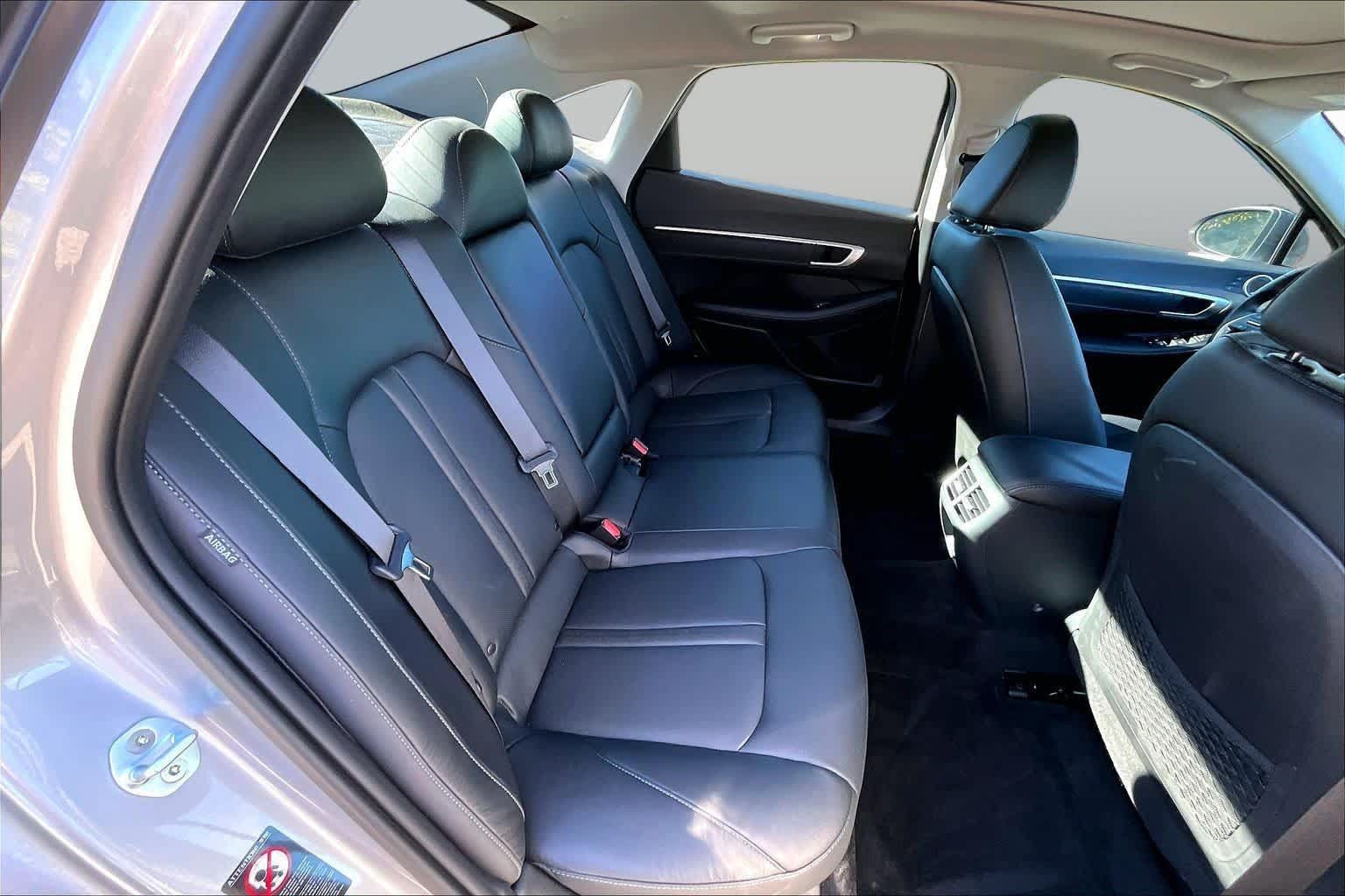 Used 2020 Hyundai Sonata Limited FWD image 19