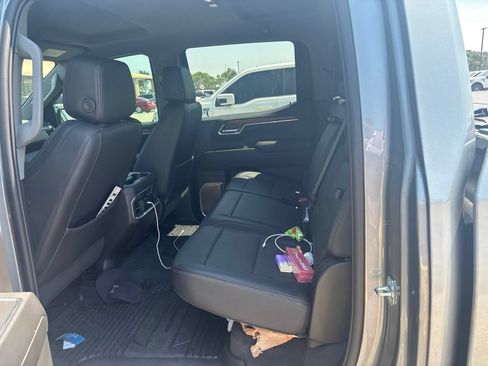 Used 2023 GMC Sierra 1500 Denali RWD image 7