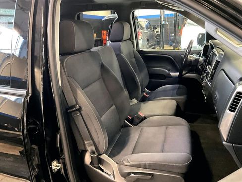 Used 2018 Chevrolet Silverado 1500 LT image 11