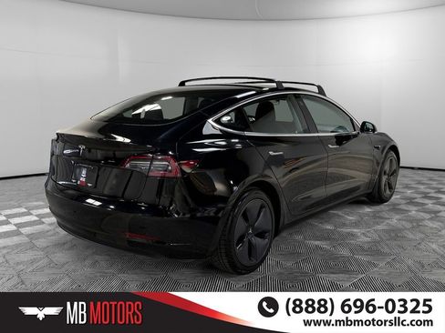 Used 2018 Tesla Model 3 Long Range RWD image 3
