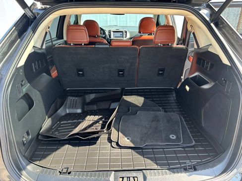 Used 2019 Ford Edge Titanium w/ Equipment Group 301A AWD/4WD image 68