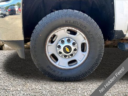 Used 2018 Chevrolet Silverado 2500 W/T w/ WT Convenience Package AWD/4WD image 9