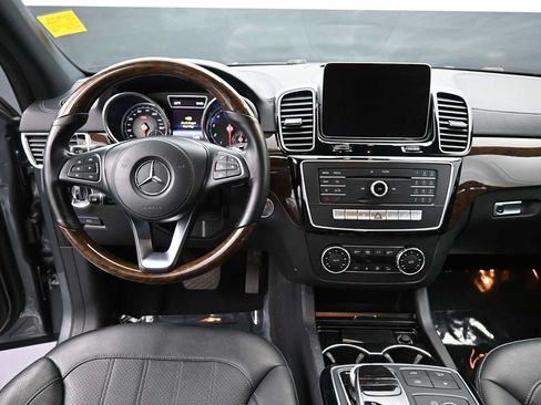 Used 2019 Mercedes-Benz GLS 450 4MATIC image 15