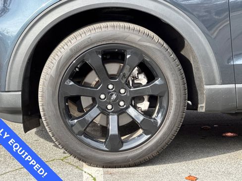 Certified 2022 Ford Explorer ST-Line w/ Class IV Trailer Tow Package image 29