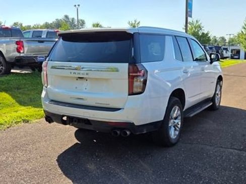 Used 2021 Chevrolet Tahoe Premier w/ Premium Package AWD/4WD image 9