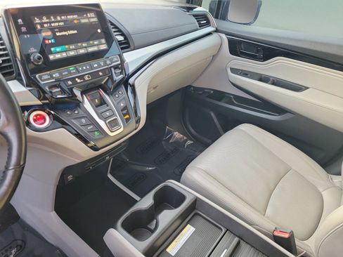 Used 2019 Honda Odyssey Elite image 29