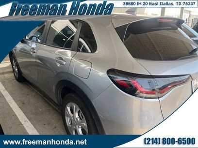 Certified 2025 Honda HR-V LX