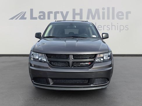 Used 2020 Dodge Journey SE w/ Blacktop Package image 8