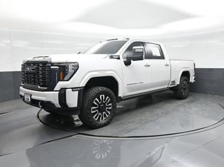 Used 2024 GMC Sierra 2500 Denali Ultimate w/ Max Trailering Package AWD/4WD video 1