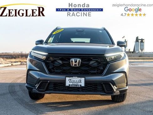 Used 2025 Honda CR-V Sport image 2
