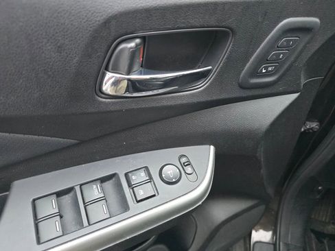 Used 2016 Honda CR-V Touring image 17