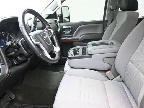 Used 2016 GMC Sierra 2500 SLE w/ SLE Preferred Package AWD/4WD image 12