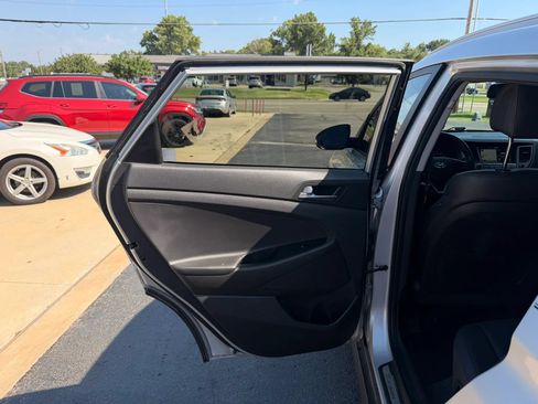 Used 2016 Hyundai Tucson Limited AWD/4WD image 21