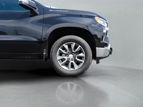 New 2026 Chevrolet Silverado 1500 LT AWD/4WD image 7