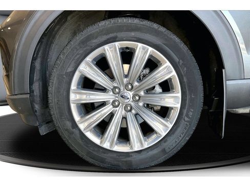 Used 2020 Ford Explorer Limited AWD/4WD image 50