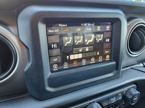 Used 2020 Jeep Wrangler Unlimited Sport S AWD/4WD image 22