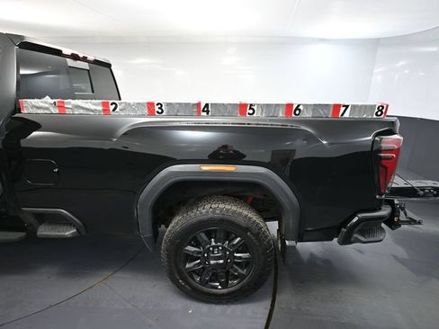 Used 2024 GMC Sierra 2500 AT4 w/ AT4 Preferred Package AWD/4WD image 48