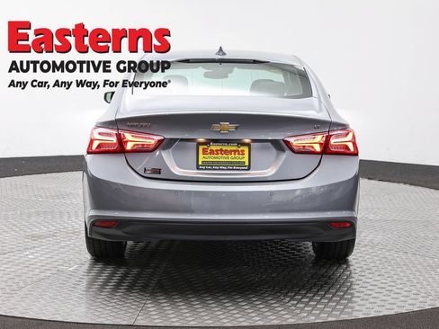 Used 2024 Chevrolet Malibu LT FWD image 6
