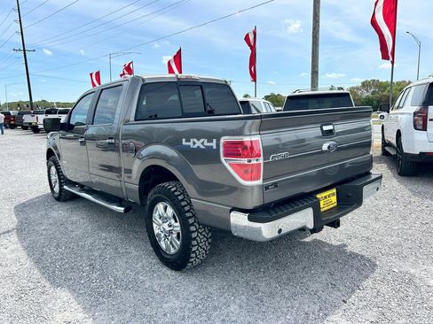Used 2011 Ford F150 XLT w/ XLT Chrome Pkg image 19