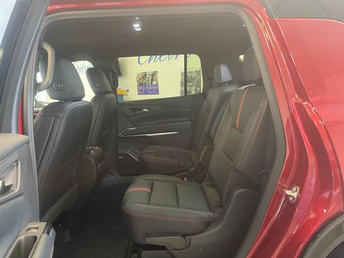 New 2026 Chevrolet Traverse RS AWD/4WD image 5