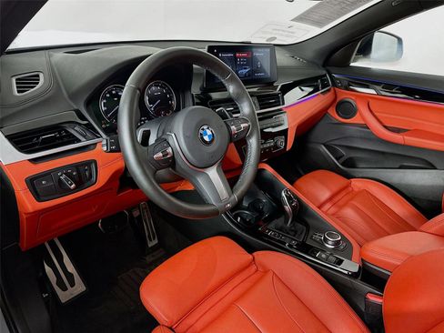 Certified 2023 BMW X2 xDrive28i w/ M Sport Package image 9