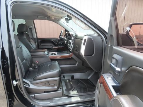 Used 2017 GMC Sierra 1500 SLT AWD/4WD image 24