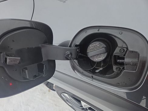 Used 2025 MAZDA CX-50 2.5 Hybrid w/ Premium Plus Pkg image 37