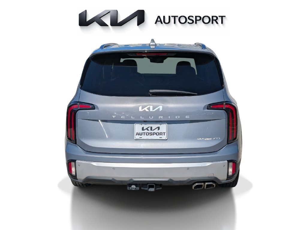 Certified 2024 Kia Telluride SX Prestige w/ Towing Package AWD/4WD image 7