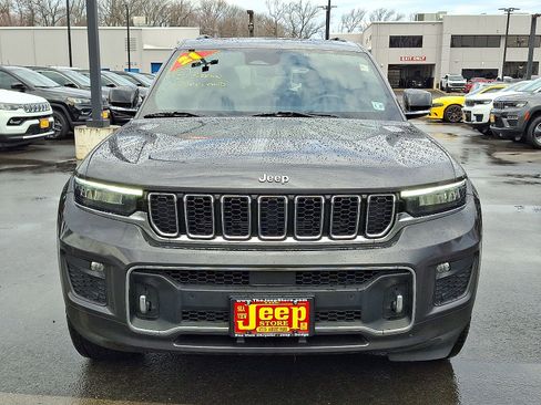 Certified 2021 Jeep Grand Cherokee L Overland w/ Luxury Tech Group IV image 2