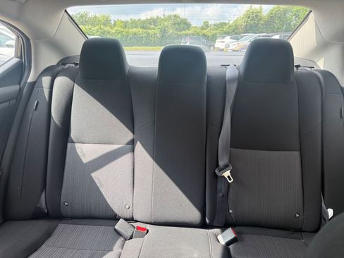 Used 2025 Nissan Sentra SV FWD image 35