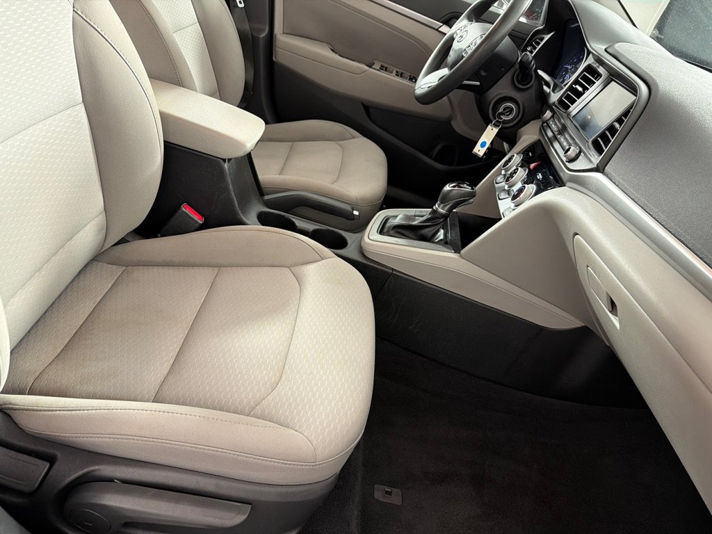 Used 2019 Hyundai Elantra SEL FWD image 17