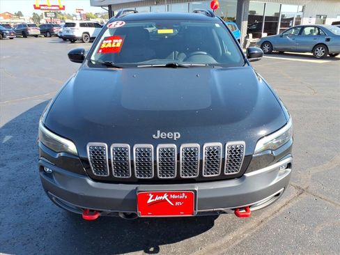 Used 2022 Jeep Cherokee Trailhawk w/ Comfort/Convenience Group image 9