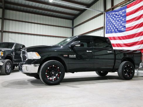 Used 2016 RAM 1500 Big Horn AWD/4WD image 4