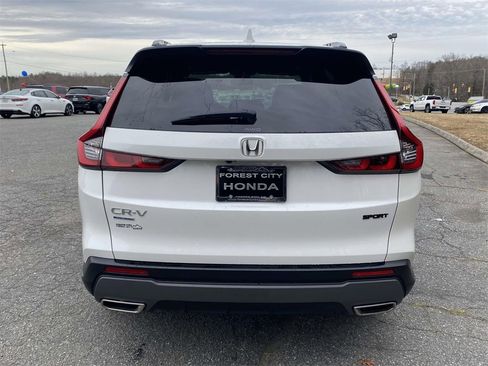 Certified 2025 Honda CR-V Sport image 4