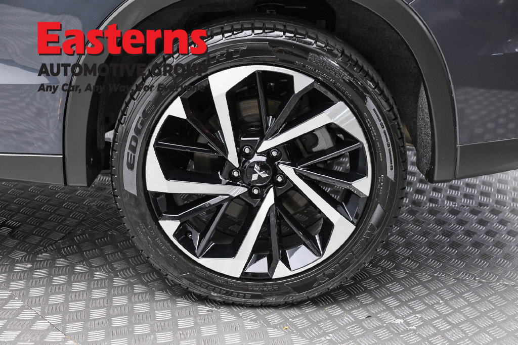 Used 2024 Mitsubishi Outlander SE FWD image 9
