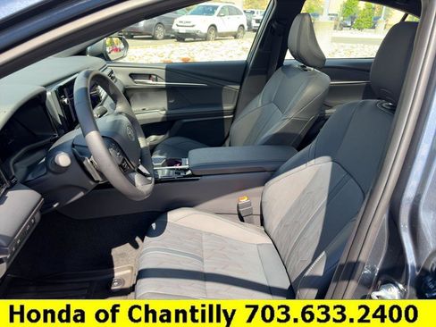 Used 2026 Toyota Camry XSE AWD/4WD image 27