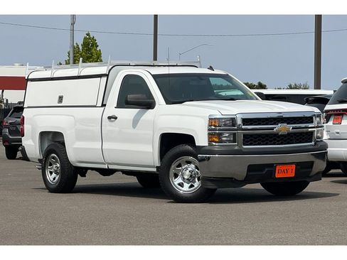 Used 2014 Chevrolet Silverado 1500 W/T w/ Trailering Package image 2