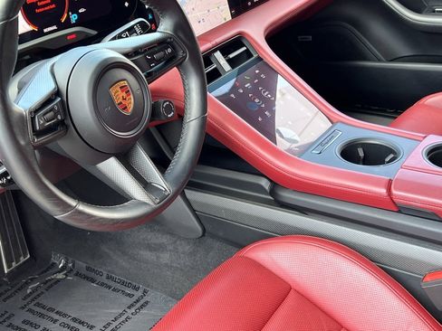 Used 2021 Porsche Taycan Turbo S image 33