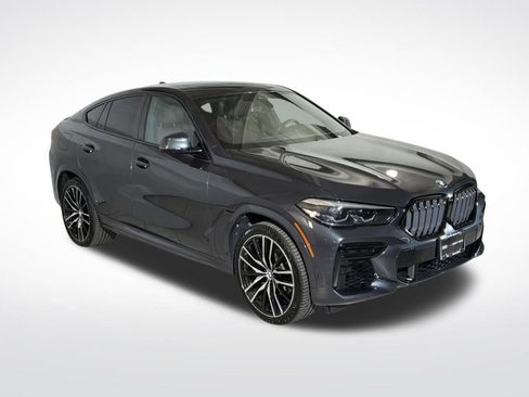 Used 2022 BMW X6 xDrive40i w/ M Sport Package image 10