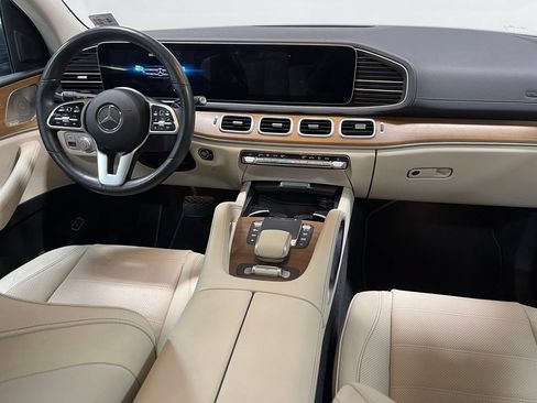 Certified 2022 Mercedes-Benz GLS 450 4MATIC image 29