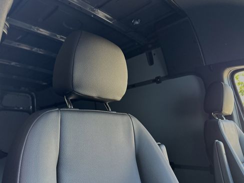 New 2025 Mercedes-Benz Sprinter 2500 image 12