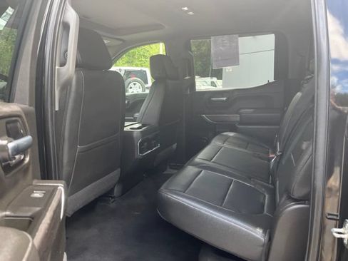 Used 2022 Chevrolet Silverado 1500 LTZ w/ LTZ Premium Package AWD/4WD image 17