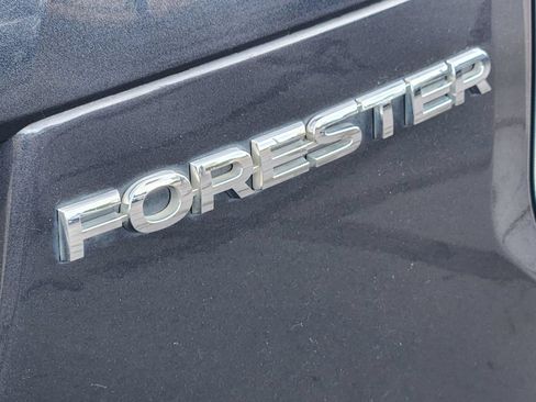 Used 2018 Subaru Forester 2.5i Premium AWD/4WD image 15