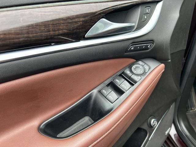 Used 2021 Buick Enclave Avenir w/ Trailering Package, 5000 lbs. AWD/4WD image 33