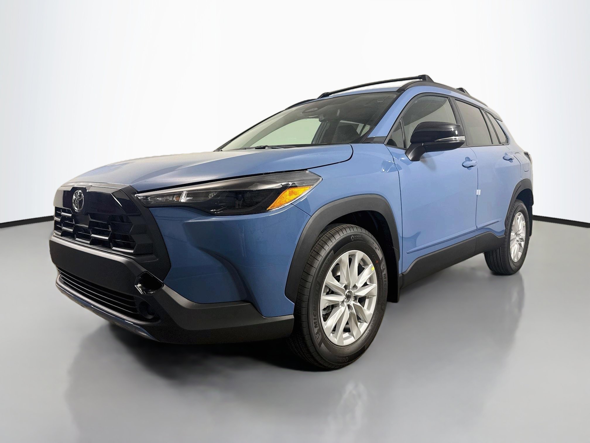 New 2026 Toyota Corolla Cross LE FWD image 3