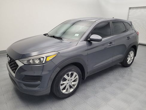 Used 2019 Hyundai Tucson SE AWD/4WD image 2